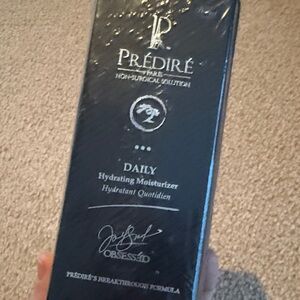 Prédiré Paris Daily Hydrating Moisturizer